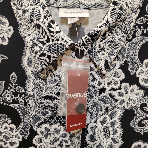 NWT Avenue Dress B&W Short Sleeve, Button, Collar Size 14/16 - Picture 7 of 16